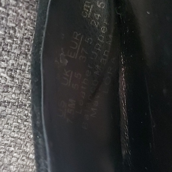 Bleecker and bond black heels - Picture 3 of 3